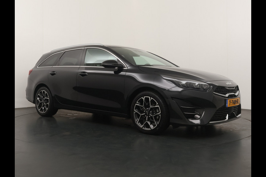 Kia Ceed Sportswagon Automaat 1.5 T-GDi GT-Line - Automatische achterklep - Schuif/Kantel dak - Apple Carplay/Android Auto - Adaptive cruise control - Keyless entry - Fabrieksgarantie t/m 30-06-2030 Kia Ceed Sportswagon Automaat 1.5 T-GDi GT-Line - Automatische achterklep - Schuif/Kantel dak - Apple Carplay/Android Auto - Adaptive cruise control - Keyless entry - Fabrieksgarantie t/m 30-06-2030