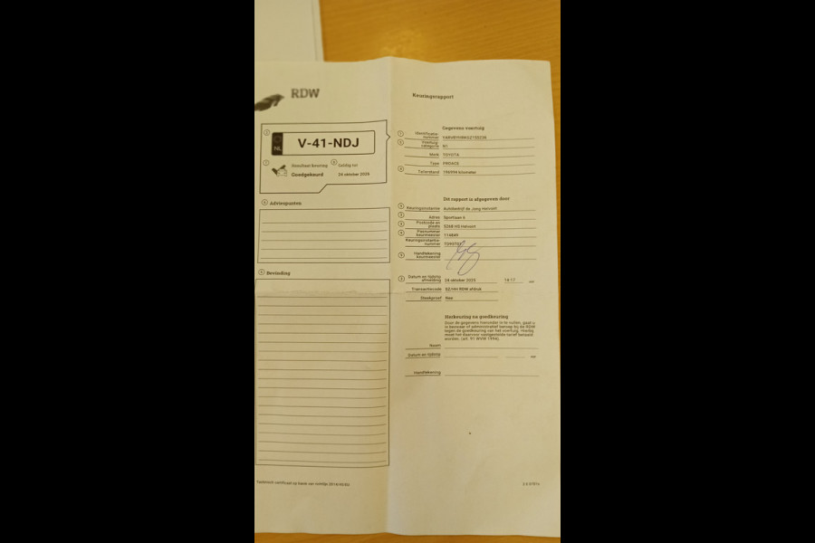 Toyota ProAce Worker 1.5 D-4D Cool Comfort Damages on the exterior ,rondom beschadigingen.  UBERTRAGUNG MIT NEU TUV / ITV / APK Toyota ProAce Worker 1.5 D-4D Cool Comfort Damages on the exterior ,rondom beschadigingen.  UBERTRAGUNG MIT NEU TUV / ITV / APK