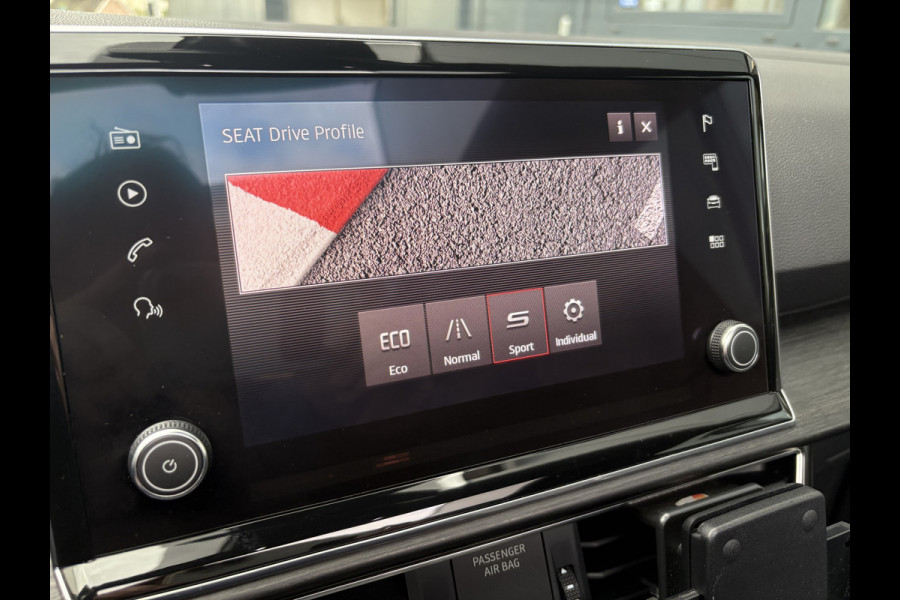 Seat Tarraco 1.5 TSI DSG Xcellence SCHUIFDAK/BEATS/LEDER/DODEHOEK/20INCH