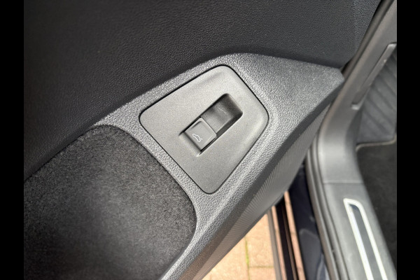 Seat Tarraco 1.5 TSI DSG Xcellence SCHUIFDAK/BEATS/LEDER/DODEHOEK/20INCH