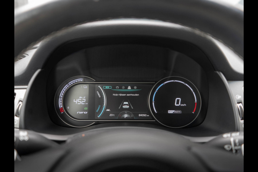 Kia e-Niro ExecutiveLine 64 kWh Dealeronderhouden | Stoel en stuur verwarming | Navigatie | Apple/Android auto |