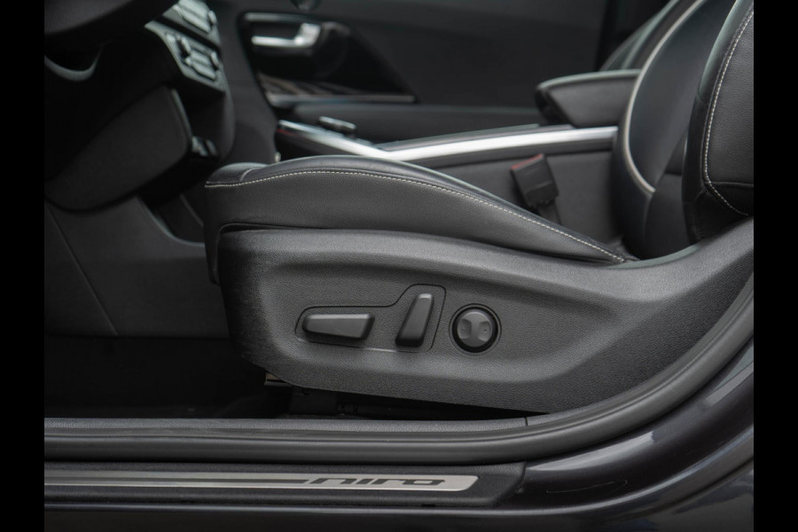 Kia e-Niro ExecutiveLine 64 kWh Dealeronderhouden | Stoel en stuur verwarming | Navigatie | Apple/Android auto |