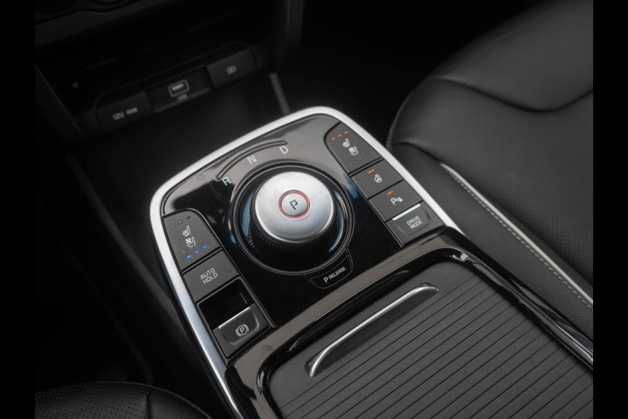 Kia e-Niro ExecutiveLine 64 kWh Dealeronderhouden | Stoel en stuur verwarming | Navigatie | Apple/Android auto |