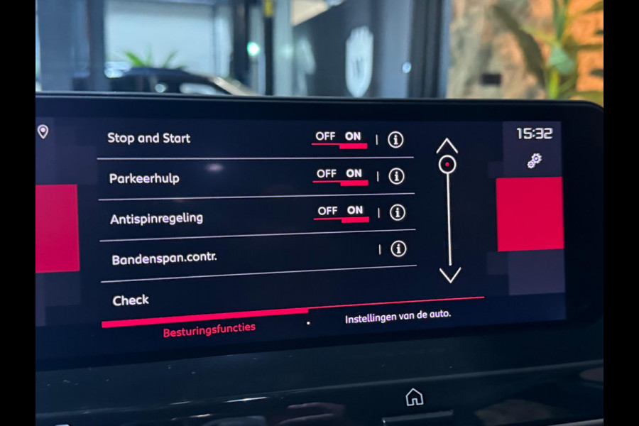 Citroën C4 1.2 Puretech Feel Pack Garantie Head-up CarPlay 360 Camera Cruise Navi Clima Led Rijklaar