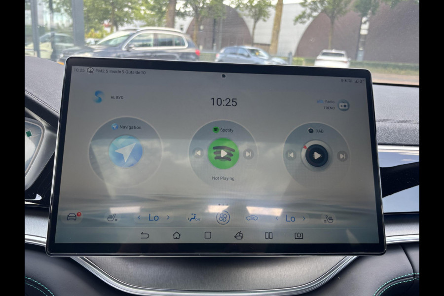 BYD SEAL U 1.5 DM-i FWD Comfort 26,6 kWh PHEV | UNIEK IN NL! tot 125km electrisch rijbereik | 6 jaar volledige BYD GARANTIE | NIEUWE AUTO | BYD SEAL U 1.5 DM-i FWD Comfort 26,6 kWh PHEV | UNIEK IN NL! tot 125km electrisch rijbereik | 6 jaar volledige BYD GARANTIE | NIEUWE AUTO |