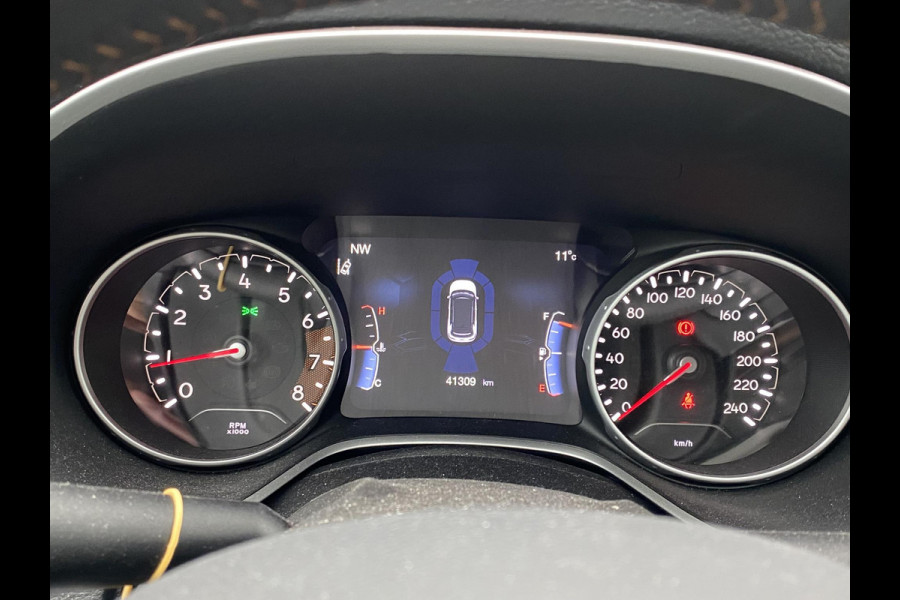 Jeep Compass 1.4 MultiAir Limited 1STE EIGENAAR| ORIGINEEL NL AUTO |  STOELVERWARMING| AFNEEMBARE TREKHAAK| RIJKLAARPRIJS INCL. 12 MND BOVAG GARANTIE Jeep Compass 1.4 MultiAir Limited 1STE EIGENAAR| ORIGINEEL NL AUTO |  STOELVERWARMING| AFNEEMBARE TREKHAAK| RIJKLAARPRIJS INCL. 12 MND BOVAG GARANTIE