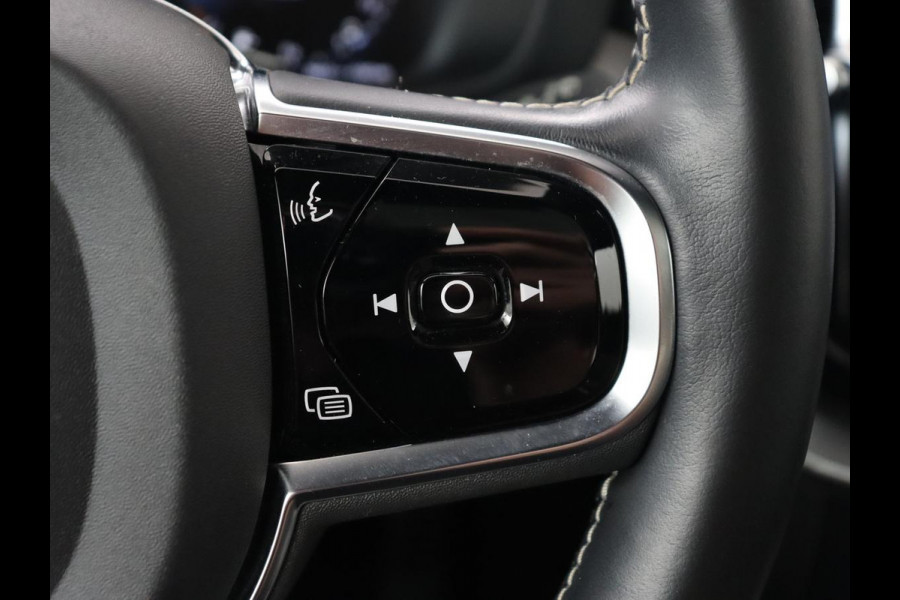 Volvo XC60 2.0 Recharge T8 AWD R Design | Panoramadak | Head-Up | 360 Camera | Stoel & stuurverwarming | Carplay | Keyless | Harman/Kardon | Navigatie | Half leder | Memory | PHEV | Plug In