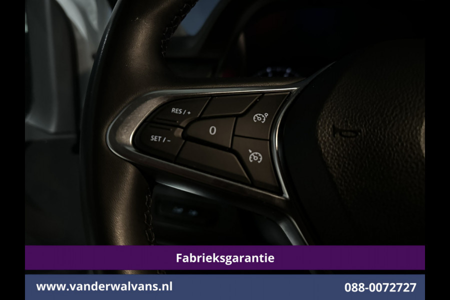 Renault Trafic 2.0 dCi L2H1 Fabrieksgarantie Euro6 Airco | LED | Cruisecontrol | Trekhaak Parkeersensoren, Bijrijdersbank Renault Trafic 2.0 dCi L2H1 Fabrieksgarantie Euro6 Airco | LED | Cruisecontrol | Trekhaak Parkeersensoren, Bijrijdersbank