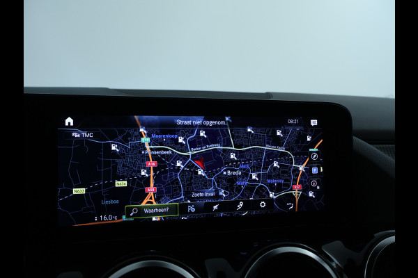 Mercedes-Benz GLA 250 e Plug-In Hybride Trekhaak | Night Pakket |Stoelverwarming voor | Distronic | Achteruitrijcamera | Keyless go | Dodehoek Assist.. Inclusief 24 maanden MB Certified garantie voor Europa.