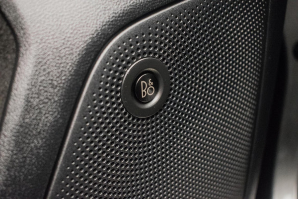 Ford Focus 1.5 150PK EcoBoost ST Line Automaat [ Bang & Olufsen Camera Carplay Adaptive Cruise Control ]