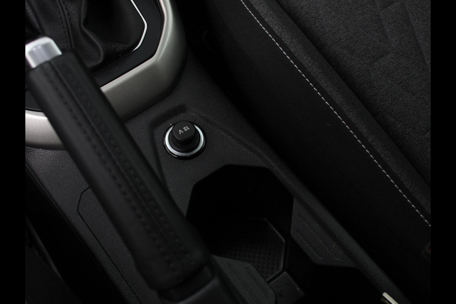 Volkswagen Polo 1.0 TSI Move DSG | Navigatie | Apple Carplay/Android Auto | Airco | Digitale Cockpit | Adaptive Cruise Control | Lichtmetalen Velgen | Parkeer sensoren V+A | Stoelverwarming