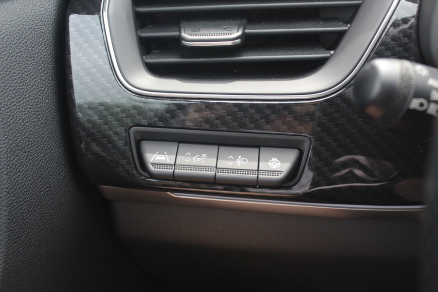 Renault Arkana 1.3 TCe 140 R.S. Line / Camera / Leder / 18'' / Bose / Keyless / Sfeerverlichting / Navigatie / Dodehoek / DAB / ACC / Stoelverwarming