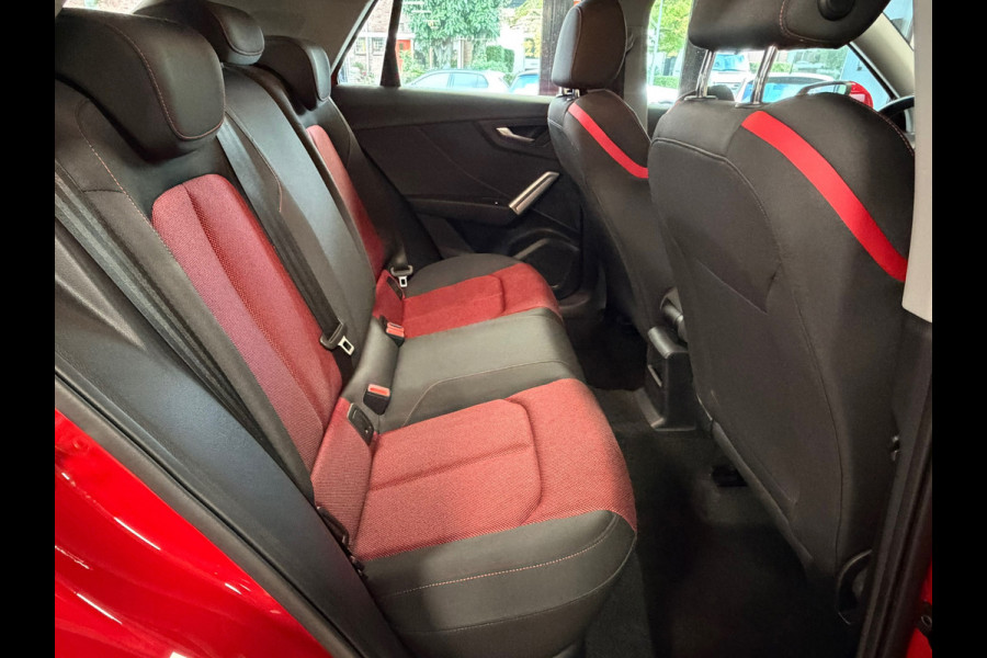 Audi Q2 35 TFSI S Edition AUT. ADAPTIEVE CRUISE CONTROL PDC STOELVERWARMING AIRCO BLUETOOTH