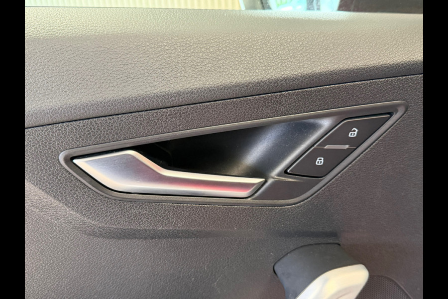 Audi Q2 35 TFSI S Edition AUT. ADAPTIEVE CRUISE CONTROL PDC STOELVERWARMING AIRCO BLUETOOTH