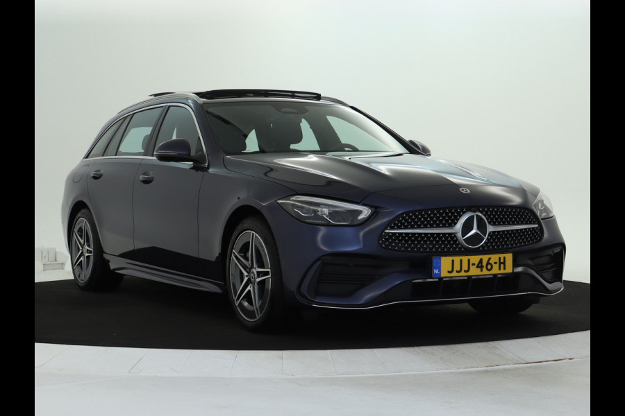 Mercedes-Benz C-Klasse Estate 300 e AMG Plug-In Hybride AMG Line | Trekhaak | Panorama Schuif-Kanrteldak | Distronic | Stuur en Stoelverwarming. Inclusief 24 maanden Mercedes-Benz Certified garantie voor Europa.