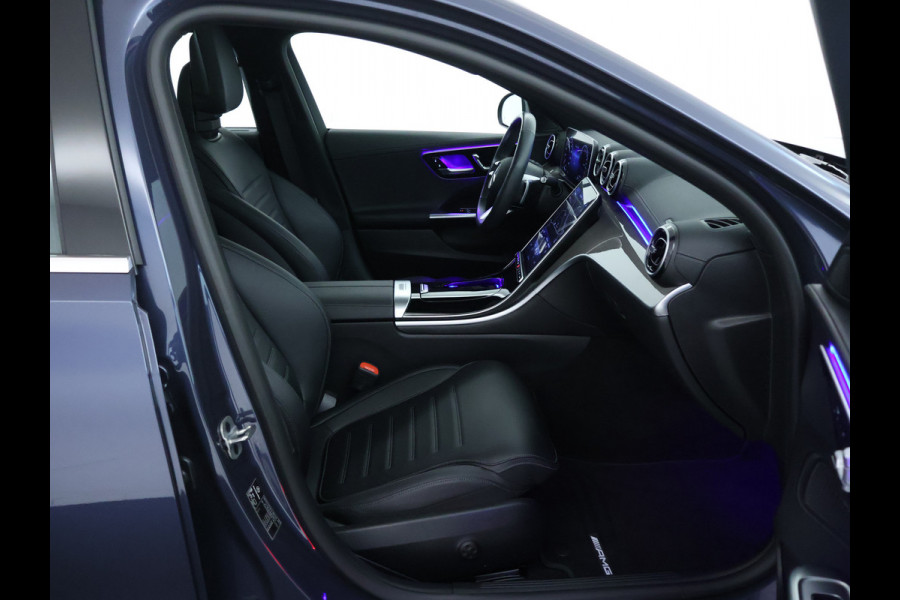 Mercedes-Benz C-Klasse Estate 300 e AMG Plug-In Hybride AMG Line | Trekhaak | Panorama Schuif-Kanrteldak | Distronic | Stuur en Stoelverwarming. Inclusief 24 maanden Mercedes-Benz Certified garantie voor Europa.