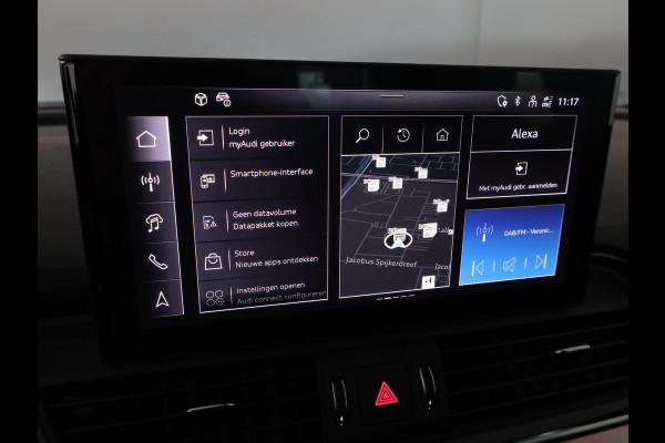 Audi Q5 55 TFSI e quattro S Competition 367 pk S-tronic | Verlengde garantie | Navigatie | Panoramadak | Trekhaak (wegklapbaar) | Parkeersensoren | Achteruitrijcamera | Stoelverwarming v/a | S-Line |
