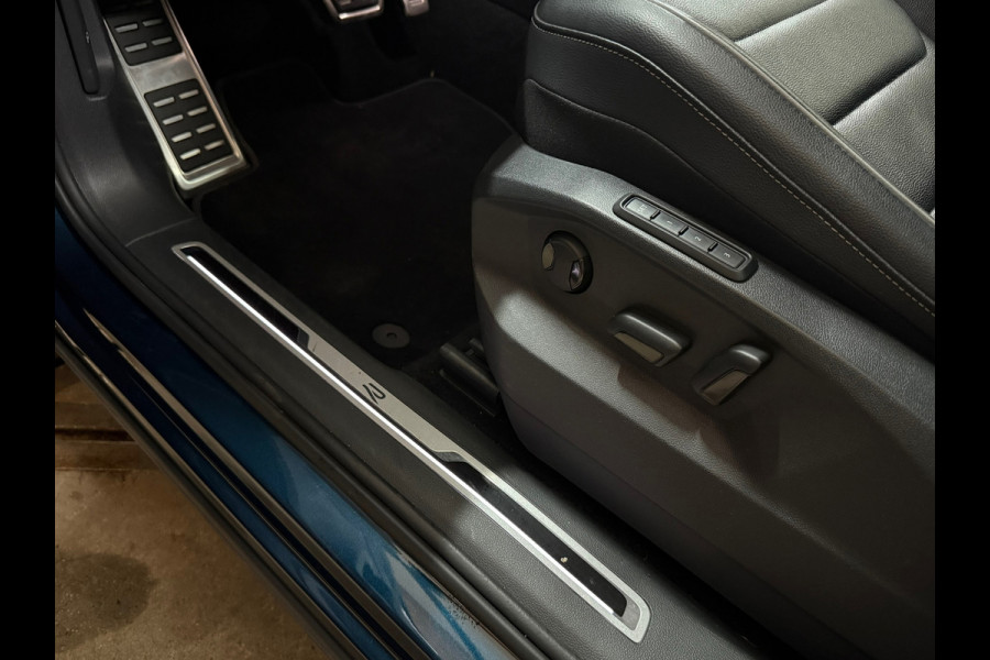 Volkswagen Tiguan 1.4 TSI eHybrid 2x R-Line Business+ | HUD | Vol Leder | Adaptive Cruise Control