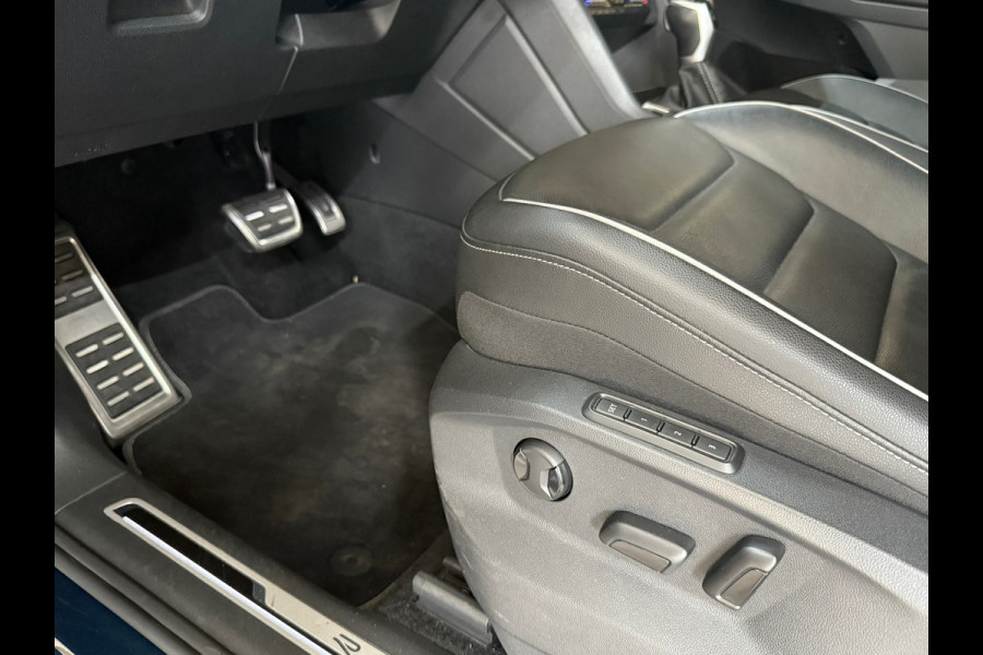 Volkswagen Tiguan 1.4 TSI eHybrid 2x R-Line Business+ | HUD | Vol Leder | Adaptive Cruise Control