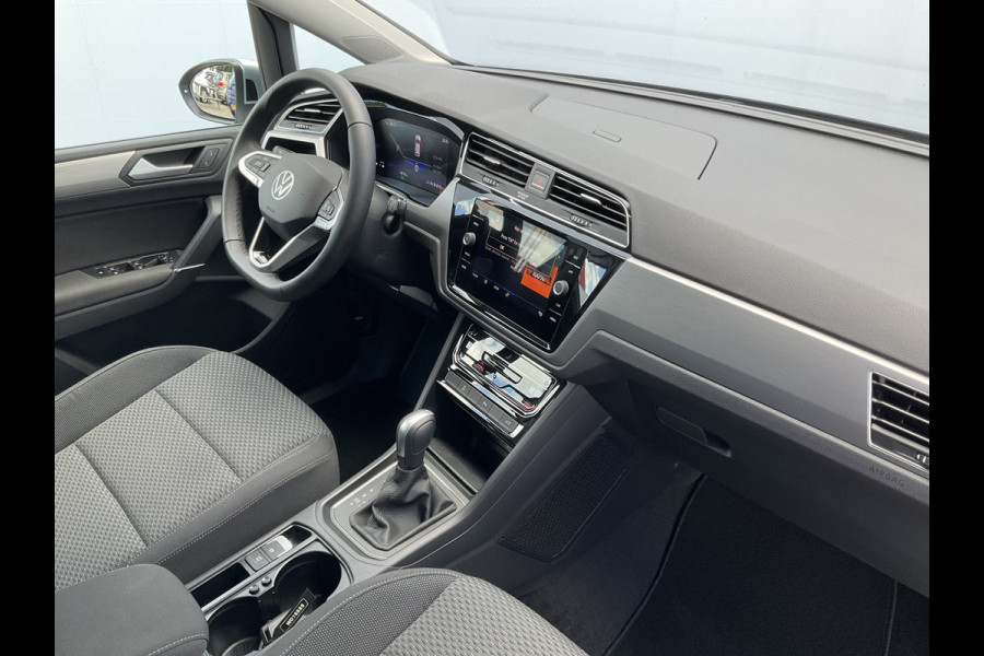 Volkswagen Touran 7-Pers 1.5 TSI EVO ACT 150 COMFORTLINE EDITION 7P Stoelverw Keyless Adapt.Cruise Volkswagen Touran 7-Pers 1.5 TSI EVO ACT 150 COMFORTLINE EDITION 7P Stoelverw Keyless Adapt.Cruise