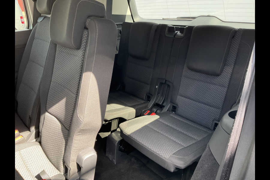 Volkswagen Touran 7-Pers 1.5 TSI EVO ACT 150 COMFORTLINE EDITION 7P Stoelverw Keyless Adapt.Cruise Volkswagen Touran 7-Pers 1.5 TSI EVO ACT 150 COMFORTLINE EDITION 7P Stoelverw Keyless Adapt.Cruise