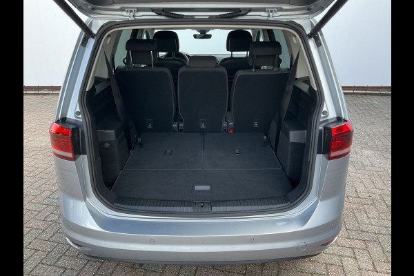 Volkswagen Touran 7-Pers 1.5 TSI EVO ACT 150 COMFORTLINE EDITION 7P Stoelverw Keyless Adapt.Cruise Volkswagen Touran 7-Pers 1.5 TSI EVO ACT 150 COMFORTLINE EDITION 7P Stoelverw Keyless Adapt.Cruise