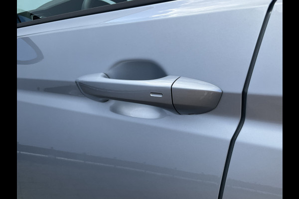 Volkswagen Touran 7-Pers 1.5 TSI EVO ACT 150 COMFORTLINE EDITION 7P Stoelverw Keyless Adapt.Cruise Volkswagen Touran 7-Pers 1.5 TSI EVO ACT 150 COMFORTLINE EDITION 7P Stoelverw Keyless Adapt.Cruise