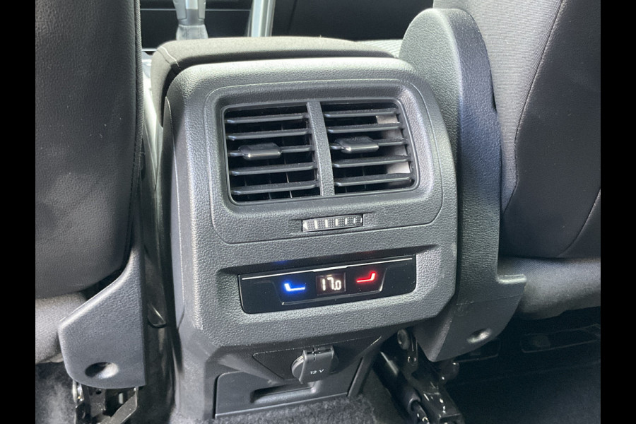 Volkswagen Touran 7-Pers 1.5 TSI EVO ACT 150 COMFORTLINE EDITION 7P Stoelverw Keyless Adapt.Cruise Volkswagen Touran 7-Pers 1.5 TSI EVO ACT 150 COMFORTLINE EDITION 7P Stoelverw Keyless Adapt.Cruise