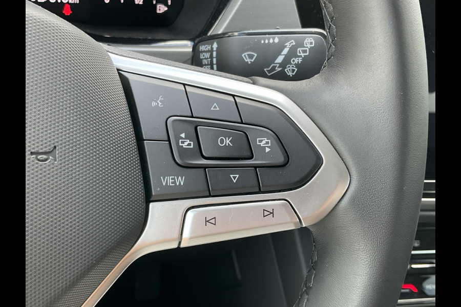 Volkswagen Touran 7-Pers 1.5 TSI EVO ACT 150 COMFORTLINE EDITION 7P Stoelverw Keyless Adapt.Cruise Volkswagen Touran 7-Pers 1.5 TSI EVO ACT 150 COMFORTLINE EDITION 7P Stoelverw Keyless Adapt.Cruise