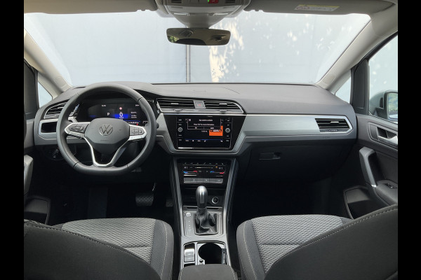 Volkswagen Touran 7-Pers 1.5 TSI EVO ACT 150 COMFORTLINE EDITION 7P Stoelverw Keyless Adapt.Cruise Volkswagen Touran 7-Pers 1.5 TSI EVO ACT 150 COMFORTLINE EDITION 7P Stoelverw Keyless Adapt.Cruise