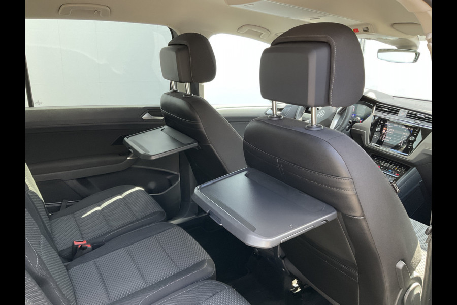 Volkswagen Touran 7-Pers 1.5 TSI EVO ACT 150 COMFORTLINE EDITION 7P Stoelverw Keyless Adapt.Cruise Volkswagen Touran 7-Pers 1.5 TSI EVO ACT 150 COMFORTLINE EDITION 7P Stoelverw Keyless Adapt.Cruise