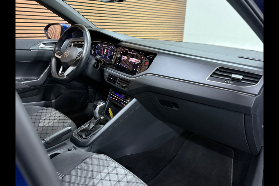 Volkswagen Taigo 1.0 TSI R-Line Business DSG | Pano | Virtual Cockpit | ACC | IQ.Light | Navi | Camera Volkswagen Taigo 1.0 TSI R-Line Business DSG | Pano | Virtual Cockpit | ACC | IQ.Light | Navi | Camera