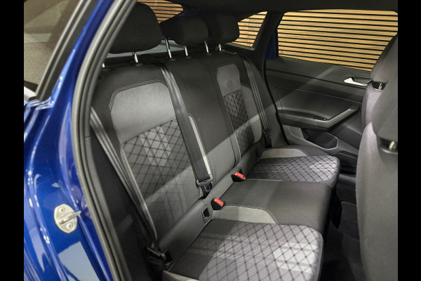 Volkswagen Taigo 1.0 TSI R-Line Business DSG | Pano | Virtual Cockpit | ACC | IQ.Light | Navi | Camera Volkswagen Taigo 1.0 TSI R-Line Business DSG | Pano | Virtual Cockpit | ACC | IQ.Light | Navi | Camera