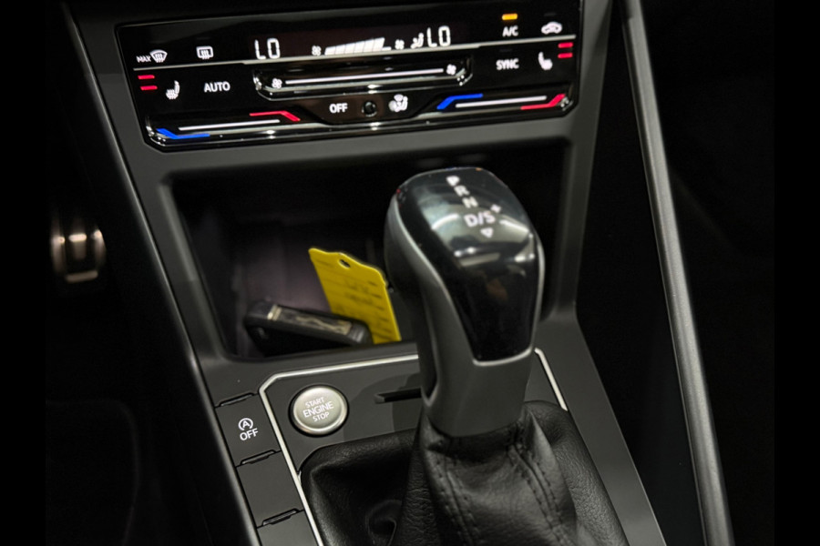 Volkswagen Taigo 1.0 TSI R-Line Business DSG | Pano | Virtual Cockpit | ACC | IQ.Light | Navi | Camera Volkswagen Taigo 1.0 TSI R-Line Business DSG | Pano | Virtual Cockpit | ACC | IQ.Light | Navi | Camera