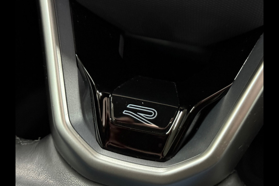 Volkswagen Taigo 1.0 TSI R-Line Business DSG | Pano | Virtual Cockpit | ACC | IQ.Light | Navi | Camera Volkswagen Taigo 1.0 TSI R-Line Business DSG | Pano | Virtual Cockpit | ACC | IQ.Light | Navi | Camera