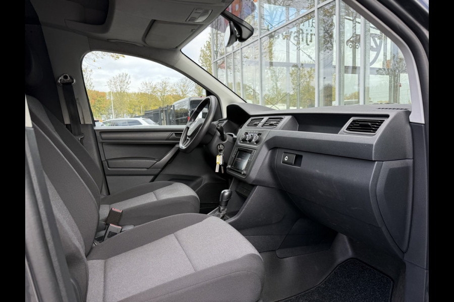 Volkswagen Caddy 2.0 TDI L1H1 Comfortline | NL-auto | 1e Eig | Navi | Carplay | Trekhaak | PDC Volkswagen Caddy 2.0 TDI L1H1 Comfortline | NL-auto | 1e Eig | Navi | Carplay | Trekhaak | PDC