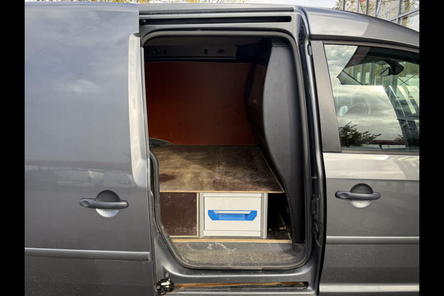 Volkswagen Caddy 2.0 TDI L1H1 Comfortline | NL-auto | 1e Eig | Navi | Carplay | Trekhaak | PDC Volkswagen Caddy 2.0 TDI L1H1 Comfortline | NL-auto | 1e Eig | Navi | Carplay | Trekhaak | PDC