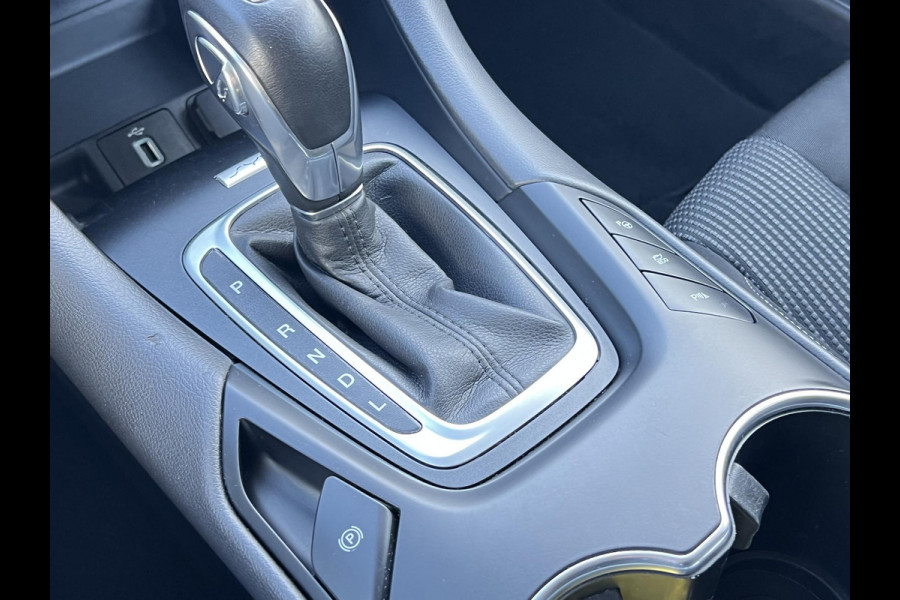 Ford Mondeo Wagon 2.0 IVCT HEV Titanium 187pk | Full LED | Winterpack | Trekhaak | SYNC 3 Navigatie