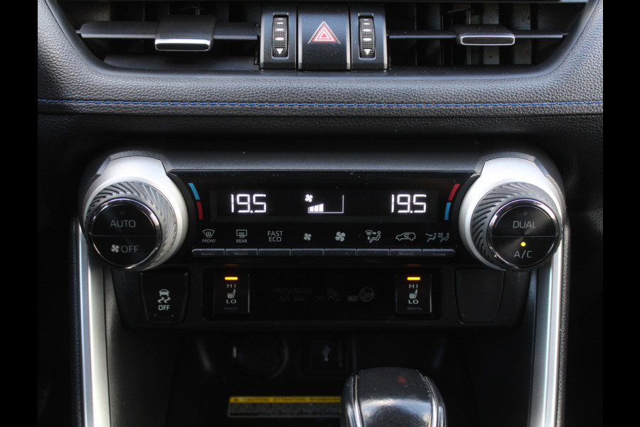Toyota RAV4 2.5 Hybrid Bi-Tone CAMERA | ADAPCRUISE | LED | NAVI | STOELVERW | CLIMATE
