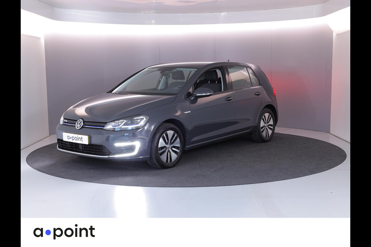 Volkswagen e-Golf E-DITION 136 pk | Autom. airco | Navigatie | Parkeersensoren | Adaptieve cruise control | LED koplampen | Volkswagen e-Golf E-DITION 136 pk | Autom. airco | Navigatie | Parkeersensoren | Adaptieve cruise control | LED koplampen |