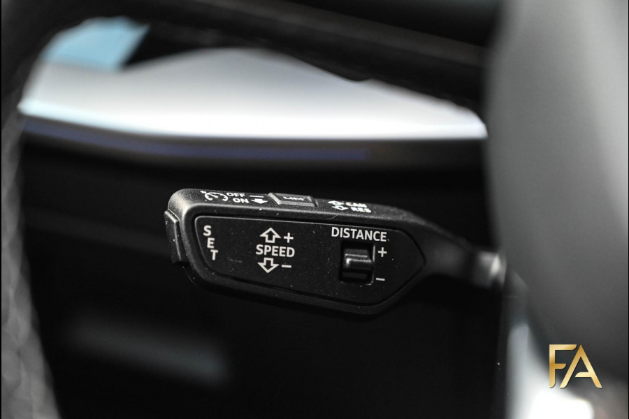 Audi A3 Sportback 40 TFSI e S Line RSseats|B&O|MatrixLED|18Inch|Sfeer|Massage| Audi A3 Sportback 40 TFSI e S Line RSseats|B&O|MatrixLED|18Inch|Sfeer|Massage|