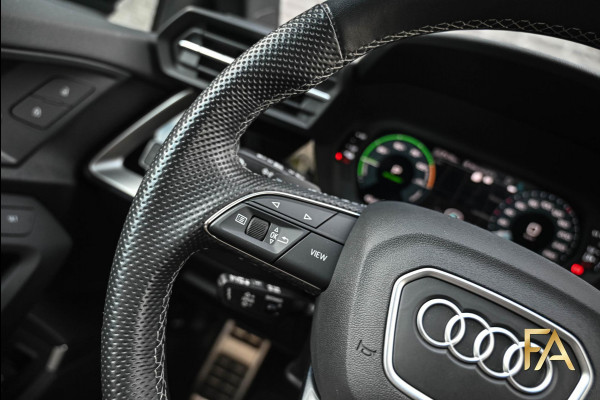 Audi A3 Sportback 40 TFSI e S Line RSseats|B&O|MatrixLED|18Inch|Sfeer|Massage| Audi A3 Sportback 40 TFSI e S Line RSseats|B&O|MatrixLED|18Inch|Sfeer|Massage|