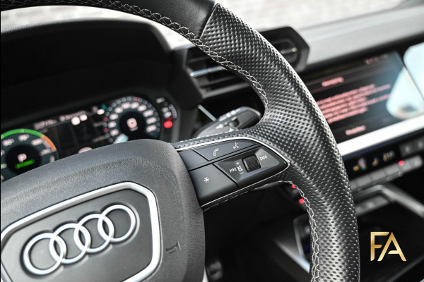 Audi A3 Sportback 40 TFSI e S Line RSseats|B&O|MatrixLED|18Inch|Sfeer|Massage| Audi A3 Sportback 40 TFSI e S Line RSseats|B&O|MatrixLED|18Inch|Sfeer|Massage|