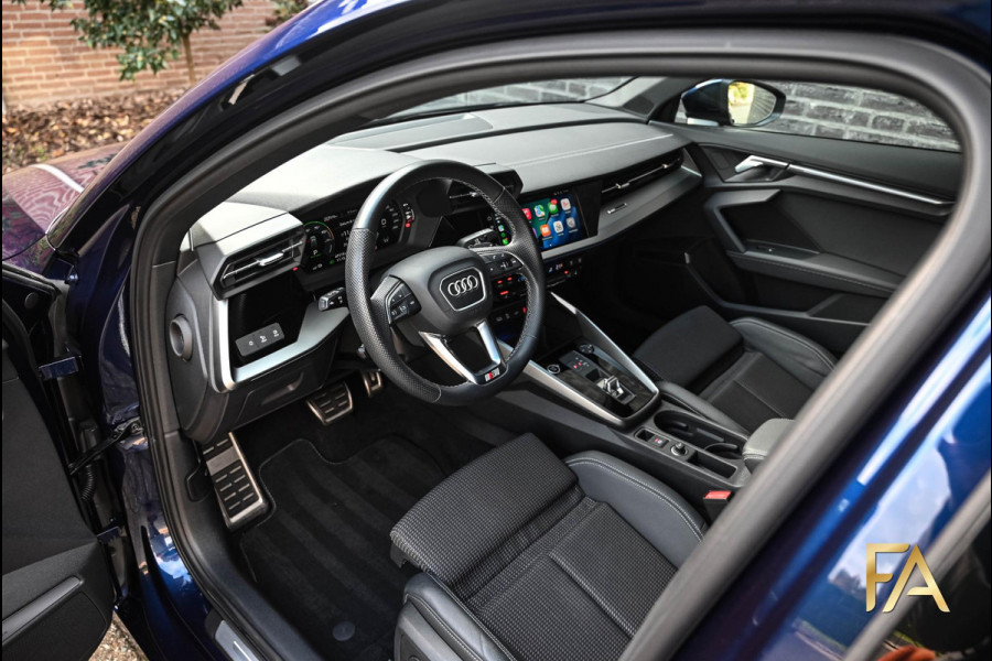 Audi A3 Sportback 40 TFSI e S Line RSseats|B&O|MatrixLED|18Inch|Sfeer|Massage| Audi A3 Sportback 40 TFSI e S Line RSseats|B&O|MatrixLED|18Inch|Sfeer|Massage|