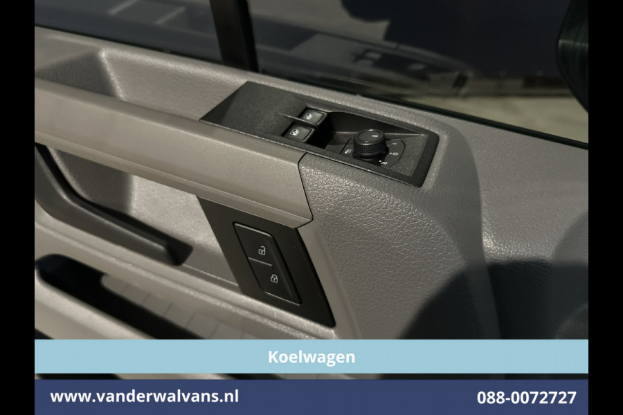 Volkswagen Crafter 2.0 TDI 177pk Automaat L3H3 L2H2 Koelwagen Vriezen tot -20°C Fabrieksgarantie Euro6 Airco | Camera Apple Carplay, Android Auto, Cruisecontrol, Massagestoel, Chauffeursstoel, Bijrijdersbank, 3000kg trekvermogen Volkswagen Crafter 2.0 TDI 177pk Automaat L3H3 L2H2 Koelwagen Vriezen tot -20°C Fabrieksgarantie Euro6 Airco | Camera Apple Carplay, Android Auto, Cruisecontrol, Massagestoel, Chauffeursstoel, Bijrijdersbank, 3000kg trekvermogen