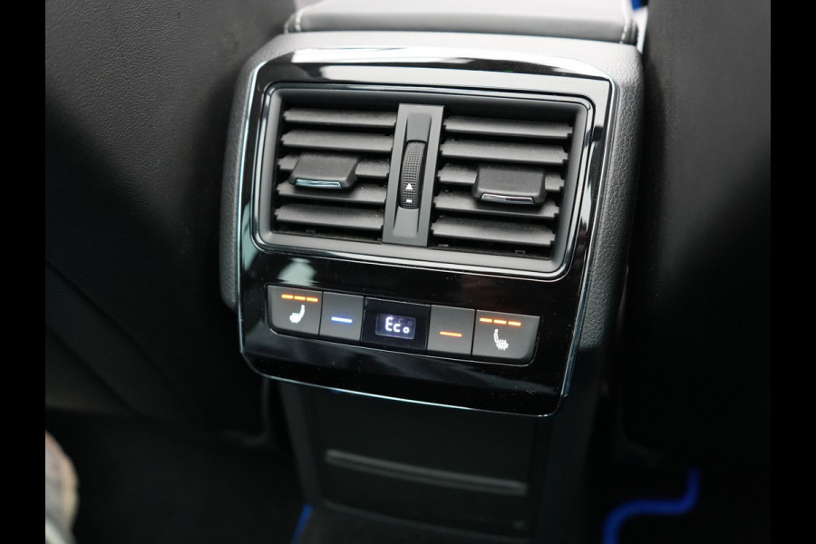 Škoda Superb Combi 1.4 TSI iV Sportline Plug In Hybrid 218pk Dealer O.H PHEV | Trekhaak Af Fabriek | Panodak | Adaptive Cruise | Camera | Alcantara Sportstoelen Memory & Verwarmd | Apple Carplay | Navigatie | Crystal LED | Sportstuur Vewarmd | Virtual | DAB | Škoda Superb Combi 1.4 TSI iV Sportline Plug In Hybrid 218pk Dealer O.H PHEV | Trekhaak Af Fabriek | Panodak | Adaptive Cruise | Camera | Alcantara Sportstoelen Memory & Verwarmd | Apple Carplay | Navigatie | Crystal LED | Sportstuur Vewarmd | Virtual | DAB |
