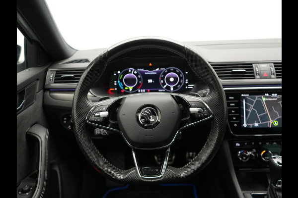 Škoda Superb Combi 1.4 TSI iV Sportline Plug In Hybrid 218pk Dealer O.H PHEV | Trekhaak Af Fabriek | Panodak | Adaptive Cruise | Camera | Alcantara Sportstoelen Memory & Verwarmd | Apple Carplay | Navigatie | Crystal LED | Sportstuur Vewarmd | Virtual | DAB | Škoda Superb Combi 1.4 TSI iV Sportline Plug In Hybrid 218pk Dealer O.H PHEV | Trekhaak Af Fabriek | Panodak | Adaptive Cruise | Camera | Alcantara Sportstoelen Memory & Verwarmd | Apple Carplay | Navigatie | Crystal LED | Sportstuur Vewarmd | Virtual | DAB |