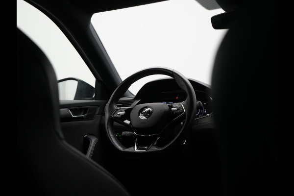 Škoda Superb Combi 1.4 TSI iV Sportline Plug In Hybrid 218pk Dealer O.H PHEV | Trekhaak Af Fabriek | Panodak | Adaptive Cruise | Camera | Alcantara Sportstoelen Memory & Verwarmd | Apple Carplay | Navigatie | Crystal LED | Sportstuur Vewarmd | Virtual | DAB | Škoda Superb Combi 1.4 TSI iV Sportline Plug In Hybrid 218pk Dealer O.H PHEV | Trekhaak Af Fabriek | Panodak | Adaptive Cruise | Camera | Alcantara Sportstoelen Memory & Verwarmd | Apple Carplay | Navigatie | Crystal LED | Sportstuur Vewarmd | Virtual | DAB |