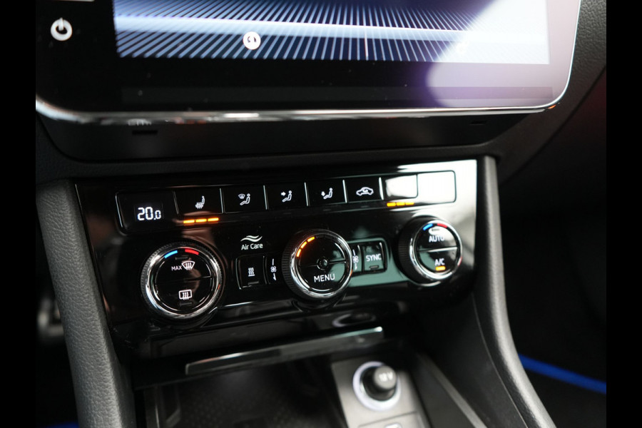 Škoda Superb Combi 1.4 TSI iV Sportline Plug In Hybrid 218pk Dealer O.H PHEV | Trekhaak Af Fabriek | Panodak | Adaptive Cruise | Camera | Alcantara Sportstoelen Memory & Verwarmd | Apple Carplay | Navigatie | Crystal LED | Sportstuur Vewarmd | Virtual | DAB | Škoda Superb Combi 1.4 TSI iV Sportline Plug In Hybrid 218pk Dealer O.H PHEV | Trekhaak Af Fabriek | Panodak | Adaptive Cruise | Camera | Alcantara Sportstoelen Memory & Verwarmd | Apple Carplay | Navigatie | Crystal LED | Sportstuur Vewarmd | Virtual | DAB |