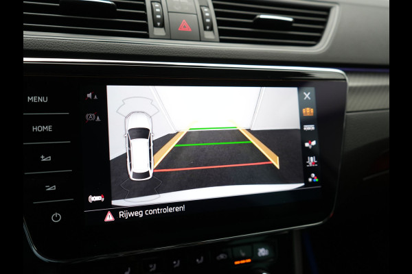 Škoda Superb Combi 1.4 TSI iV Sportline Plug In Hybrid 218pk Dealer O.H PHEV | Trekhaak Af Fabriek | Panodak | Adaptive Cruise | Camera | Alcantara Sportstoelen Memory & Verwarmd | Apple Carplay | Navigatie | Crystal LED | Sportstuur Vewarmd | Virtual | DAB | Škoda Superb Combi 1.4 TSI iV Sportline Plug In Hybrid 218pk Dealer O.H PHEV | Trekhaak Af Fabriek | Panodak | Adaptive Cruise | Camera | Alcantara Sportstoelen Memory & Verwarmd | Apple Carplay | Navigatie | Crystal LED | Sportstuur Vewarmd | Virtual | DAB |